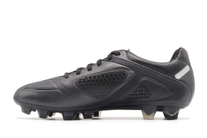 Nike CTR60 Maestri II FG 'Sample', in a fully black colorway, photographed from the left side of the football boot